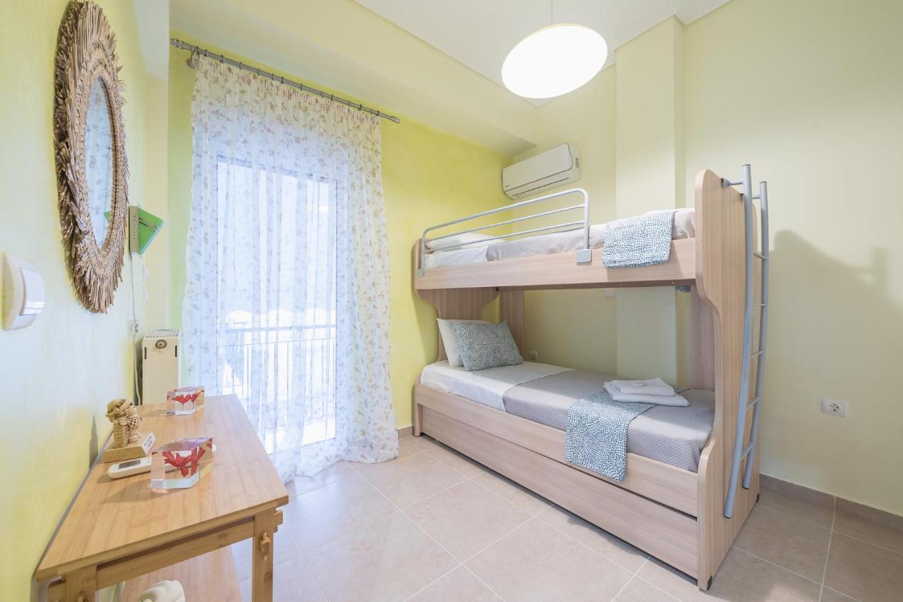 Lighthouse Apartment In The Heart Of Афіни Екстер'єр фото