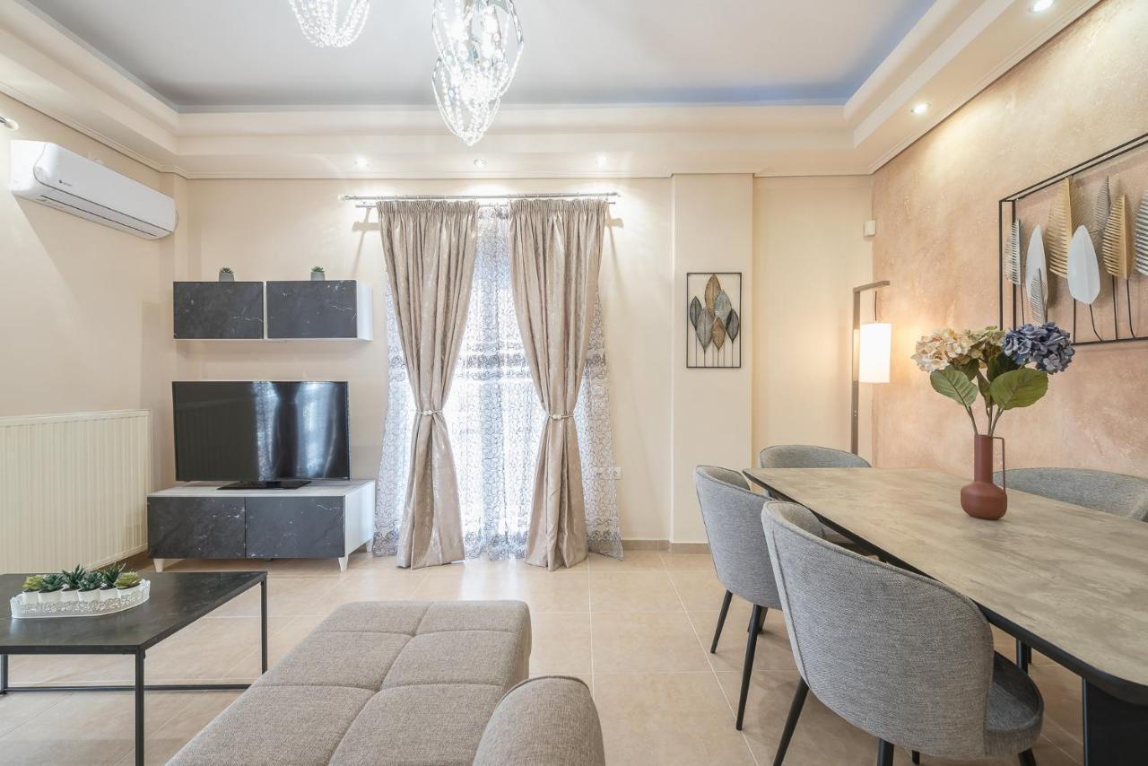 Lighthouse Apartment In The Heart Of Афіни Екстер'єр фото