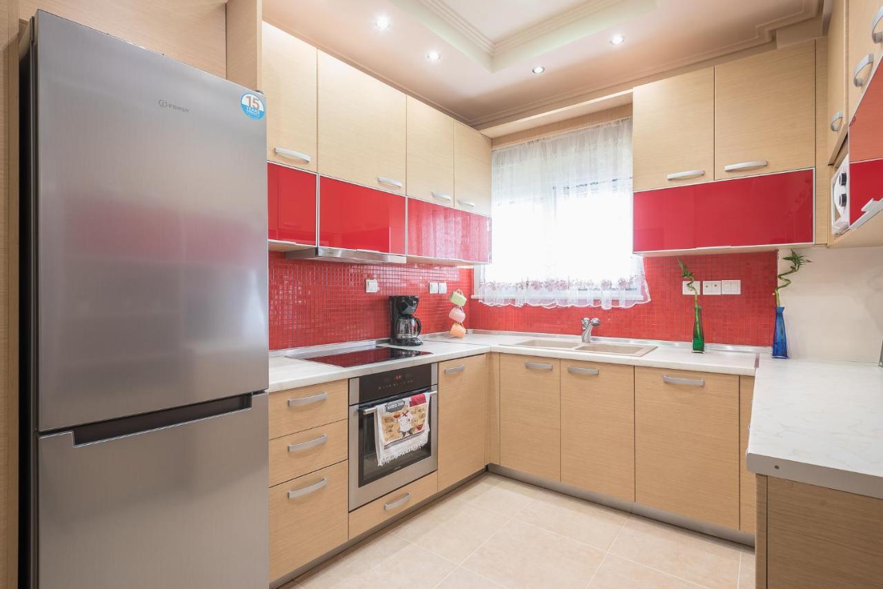 Lighthouse Apartment In The Heart Of Афіни Екстер'єр фото