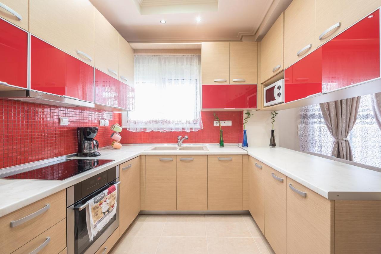 Lighthouse Apartment In The Heart Of Афіни Екстер'єр фото