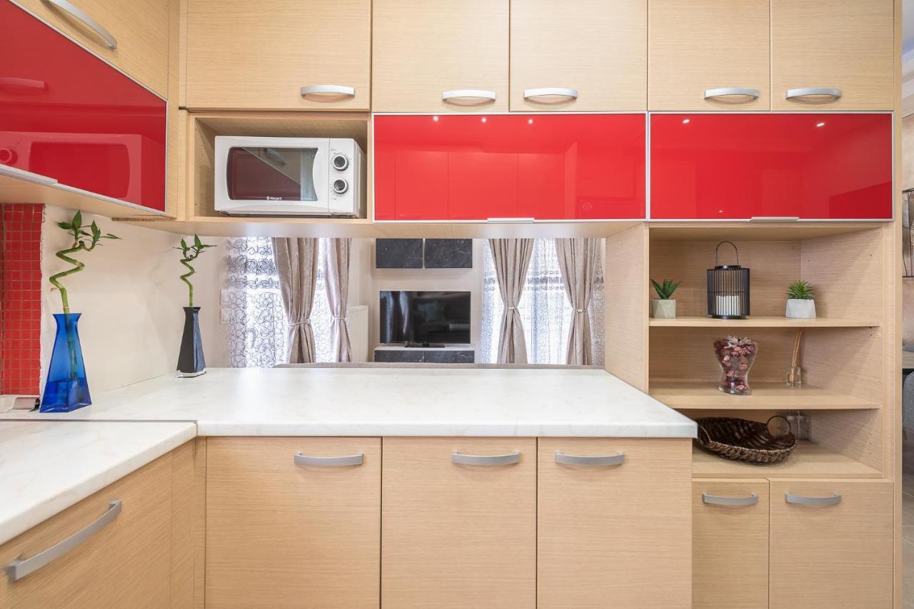 Lighthouse Apartment In The Heart Of Афіни Екстер'єр фото